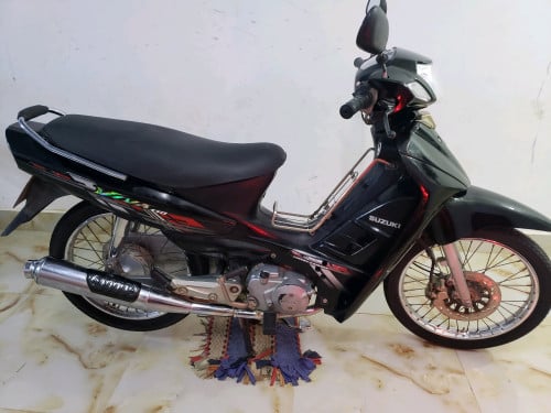 ម៉ូតូសម្រាប់លក់ ម៉ាស៊ីនតាន់នៅសានុំដើម,475$,មានកាតគ្រី