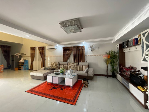 ផ្ទះ&ដី សម្រាប់លក់បន្ទាន់ នៅ ភ្នំពេញថ្មី ភ្នំពេញថ្មី ខណ្ឌសែនសុខ , រាជធានីភ្នំពេញ