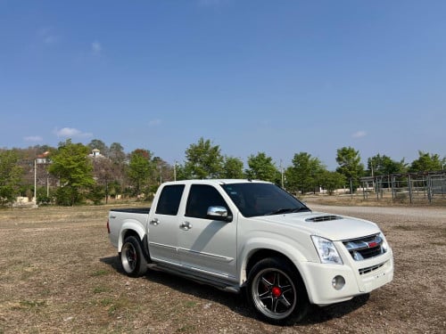 ឡានលក់Dmax 2007 ស្តាំមានពន្ធ