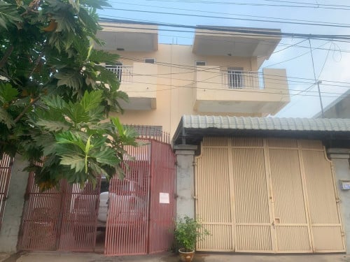 ផ្ទះជួលនៅសែនសុខ​​​ម្តុំជិត​សាលាពេទ្យ​​IU ក្រោយភាជ្ជនីយដ្អានរស្មីបឹងកក់