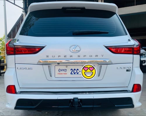 ស្អាតណាស់Lexus LX 570 ហ្សីនមួយជុំកាត់ពីម្ចាស់ដើមផ្ទាល់ តម្លៃត្រឹមតែ 98000$ ចរចា Tel: 012892537