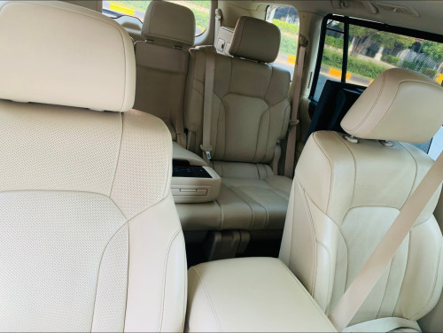 ស្អាតណាស់Lexus LX 570 ហ្សីនមួយជុំកាត់ពីម្ចាស់ដើមផ្ទាល់ តម្លៃត្រឹមតែ 98000$ ចរចា Tel: 012892537
