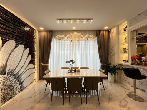 + Princess B villa មុខសួន សម្រាប់លក់!