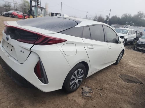 តម្លៃរៀបចំពិសេស Toyota Prius Prime XLE 2020