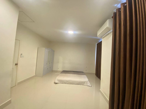 វីឡាភ្លោះសម្រាប់ជួល | Twin Villa For Rent In Borey Penghout Boeung snor