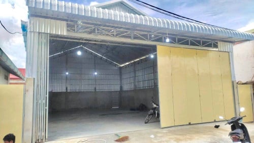 ឃ្លាំងជួល  Warehouse for Rent 仓库出租