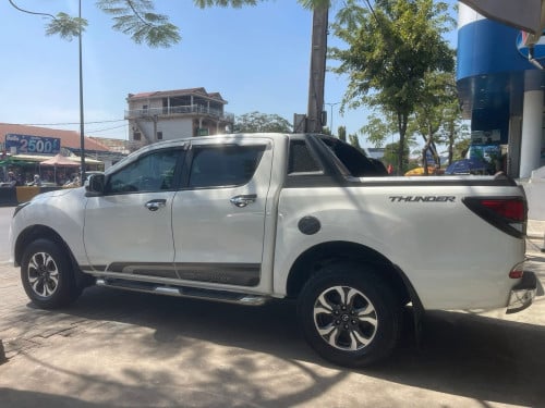 2020 មហាថ្មីខ្លាំង Mazada Thunder Full option 3.2L