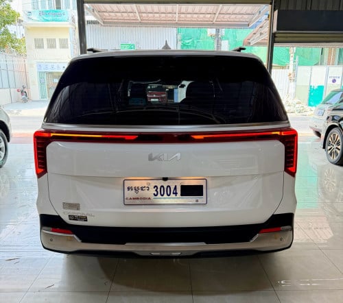 2025 kia Canival VIP 7 កៅអី ម្ចាស់ដើមទិញថ្មីខ្លាញ់គោ 80000$
