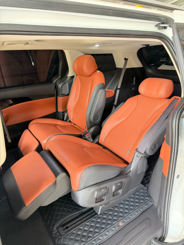 2025 kia Canival VIP 7 កៅអី ម្ចាស់ដើមទិញថ្មីខ្លាញ់គោ 80000$