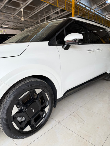2025 kia Canival VIP 7 កៅអី ម្ចាស់ដើមទិញថ្មីខ្លាញ់គោ 80000$