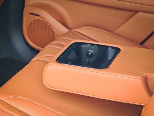 AION V LUXURY 2026- 650km (99%)