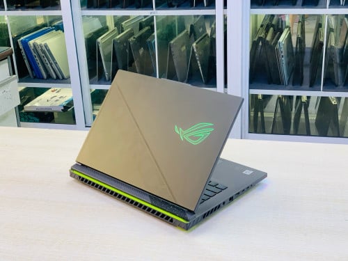 Asus ROG Strix G16 G614JV 16”2.5K 240Hz