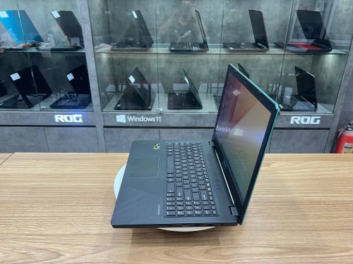 Asus X570ZD (Gaming&Design)
