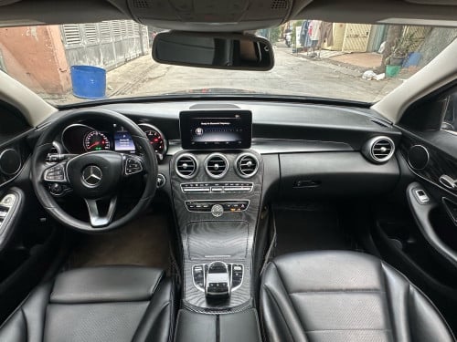 C300 Luxury 2016 ឡានស្អាត Smart ទ្វា4