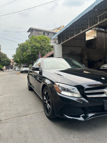 C300 Luxury 2016 ឡានស្អាត Smart ទ្វា4