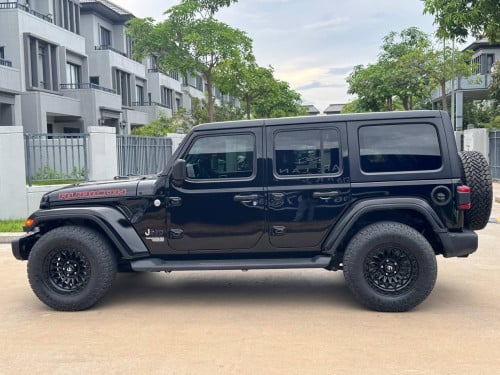 Car Jeep Wrangly018 for rent
