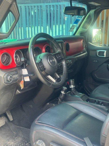 Car Jeep Wrangly018 for rent