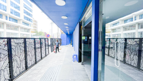 Commercial Building for Rent Along Main Road Near Olympic Stadium