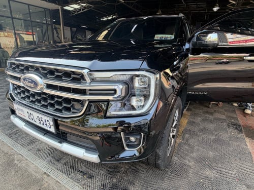 Ford everest 2023 titanuim full ពេញ ម្ចាស់ផ្ទាល់