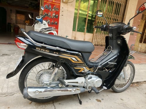 Honda Dream 2025 ម្ចាស់ដេីម