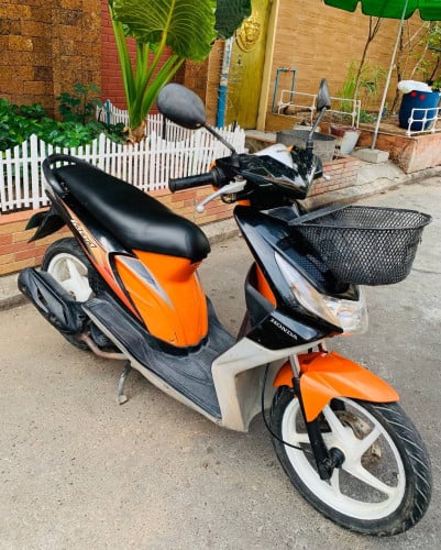 Honda Icon (490$,from Japan)