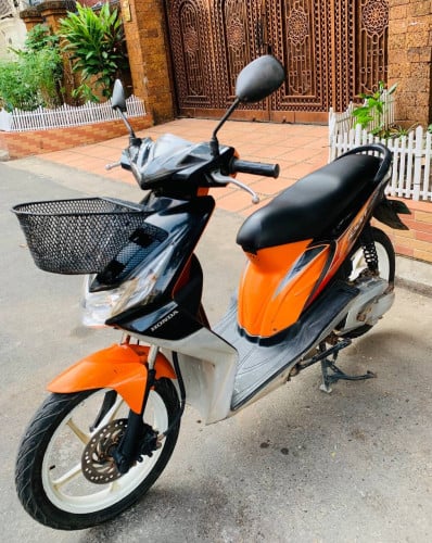 Honda Icon (490$,from Japan)