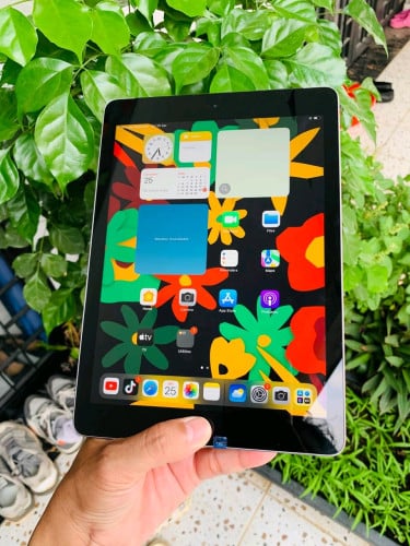 IPad 6 generation Sim&Wifi 32Gb