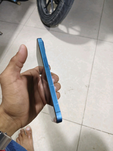Iphone 13 KH 220$ ចរចារ