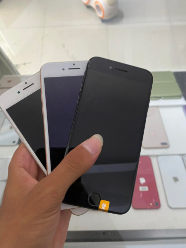 iPhone 8 99% សាណុំ 40la ដាច់