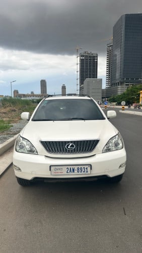 Lexus 330 P1 year 2004