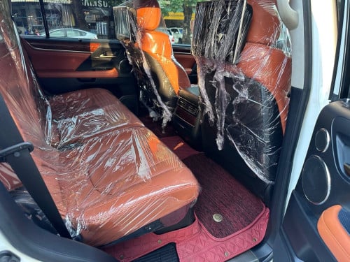 Lexus LX570 SPORTPLUS Full Option (Abrab) ឆ្នាំ2016 ទឹកថ្នាំស្រុិនម៉ាជុំ100%