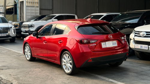 Mazda 3 2015 ឡានស្អាតធានាជូនថ្មីខ្លាំងមួយគ្រឿងនេះ