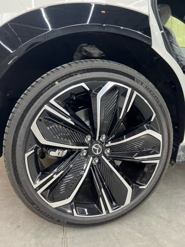 Mazda ez60 option 2 មានក្នុងស្ដុកចរចា