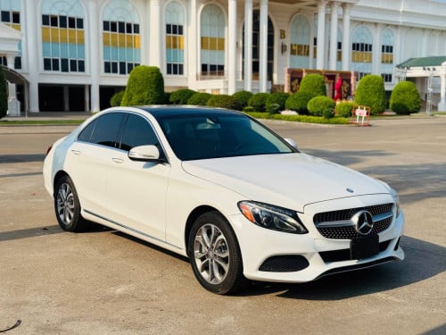 Mercedes-Banz C300 015 Full 4 Matic