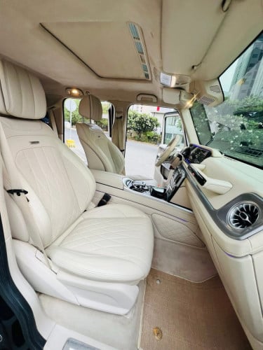Mercedes Benz G.63 AMG 2020 full option Special price : 23x,xxx$Gasoline : V8 Biturbo