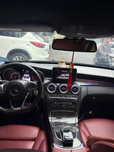 Mercedes C300 up AMG for rent