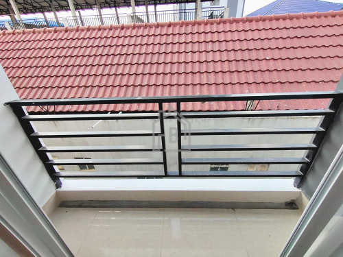 Nice Apartment 1 Bedroom for RENT near CIA First International School_St.2004