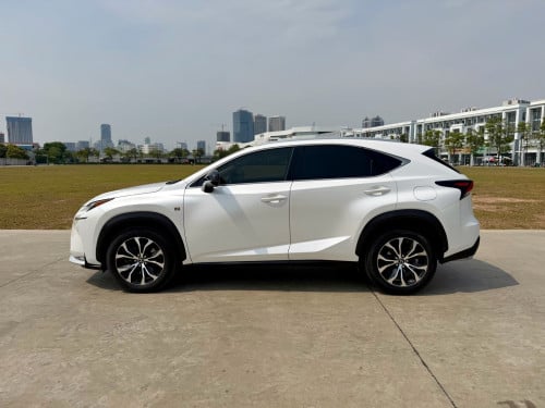 NX200t 2016 Luxury Up F-Sports ធានាទឹកថ្នាំហ្សុីន១ជុំ