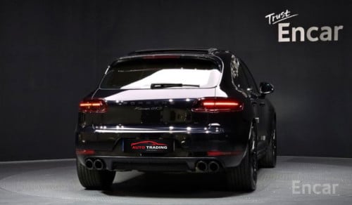 Porsche Macan GTS 3.0 2018