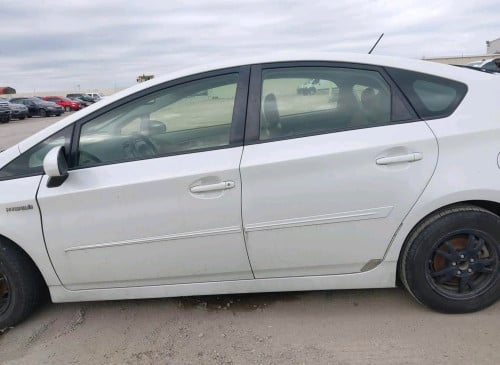 Prius 2014 option4