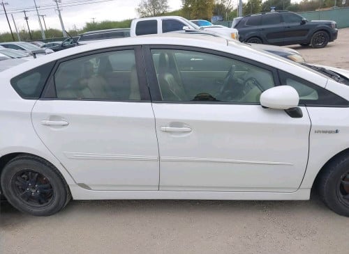 Prius 2014 option4