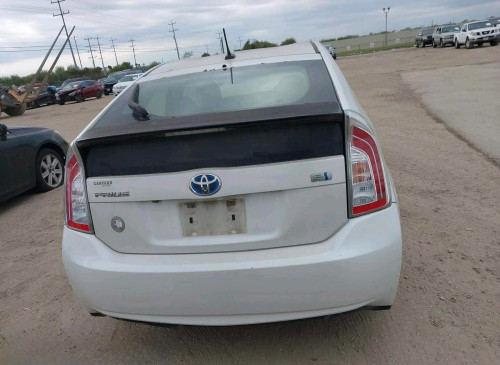 Prius 2014 option4