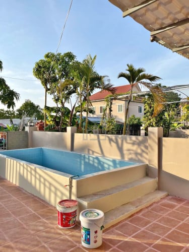 Townhouse 3 Bedrooms for RENT in Boeng Tompoun Area_West of Russian Market