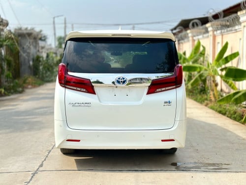 TOYOTA ALPHARD 2015 Executive Lounge Hybrid Full Option ពណ៌ស ក្នុងខ្មៅ (Upgrade 022)