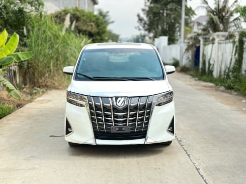 TOYOTA ALPHARD 2015 Executive Lounge Hybrid Full Option ពណ៌ស ក្នុងខ្មៅ (Upgrade 022)