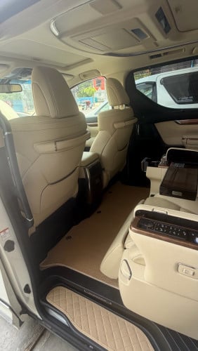 Toyota Alphard 2015 អប់សិនLounge ឡើង 2025