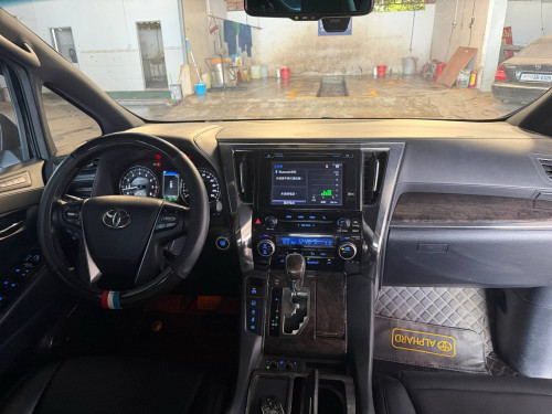 Toyota Alphard 2019Taiwan V6