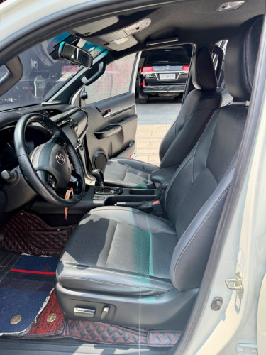 Toyota Hilux Revo rally
