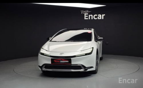 Toyota Prius XLE 2.0 2024