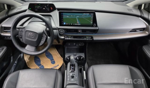 Toyota Prius XLE 2.0 2024